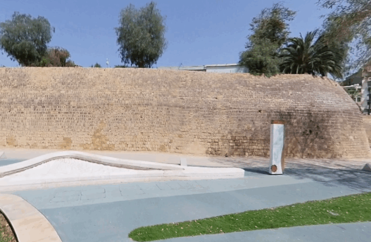 Medieval Venetian Walls of Nicosia Μεσαιωνικά Ενετικά Τείχη Λευκωσίας Средневековые венецианские стены Никосии 尼科西亚中世纪威尼斯城墙